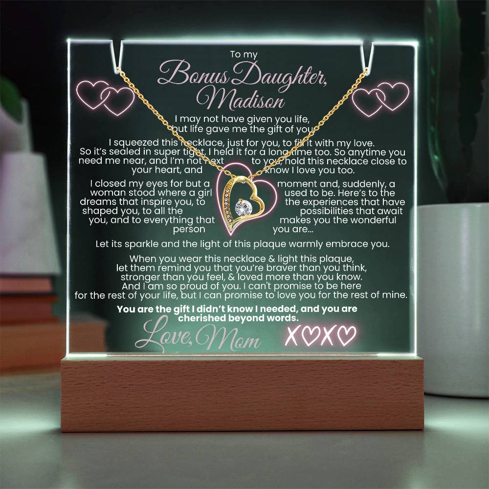 Bonus Daughter Glowing Hearts Lit Keepsake Message Plaque & Necklace Gift Bundle