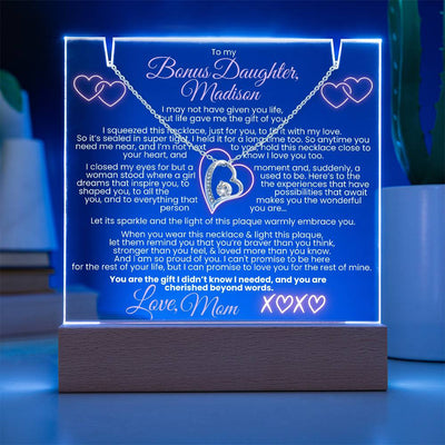 Bonus Daughter Glowing Hearts Lit Keepsake Message Plaque & Necklace Gift Bundle